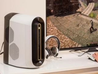 Dell unveils gaming desktop and OLED monitor