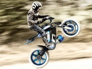 Yamaha showed the concept of a water-powered motorcycle